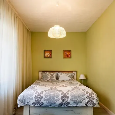 Sunrise Republicii * בראשוב